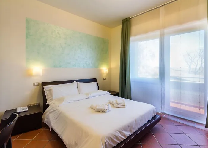 Villa Lorena Morro dʼAlba